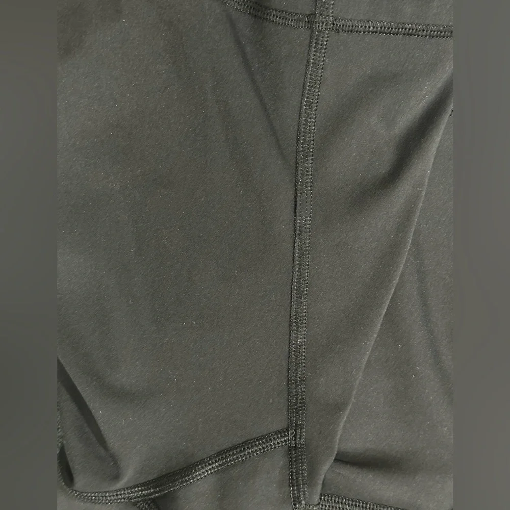 Lululemon Strength & Sweat 8”